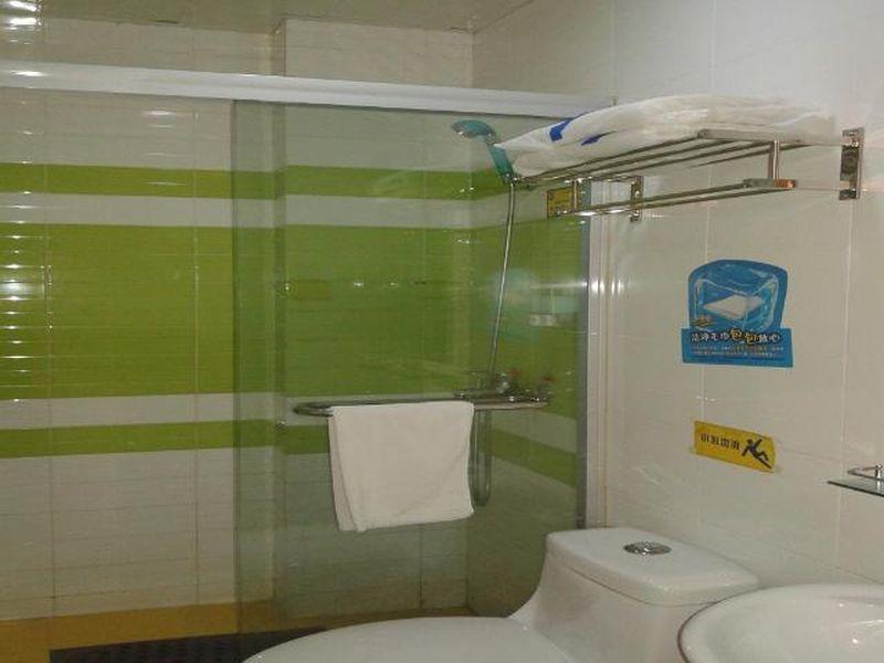 This photo about 7 Days Inn Shanghai Xujiahui Caobao Road Subway Station Branch shared on HyHotel.com