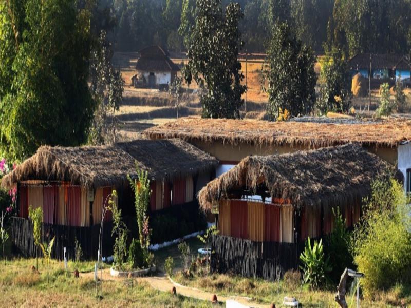 Kanha Eco Lodge Exterior