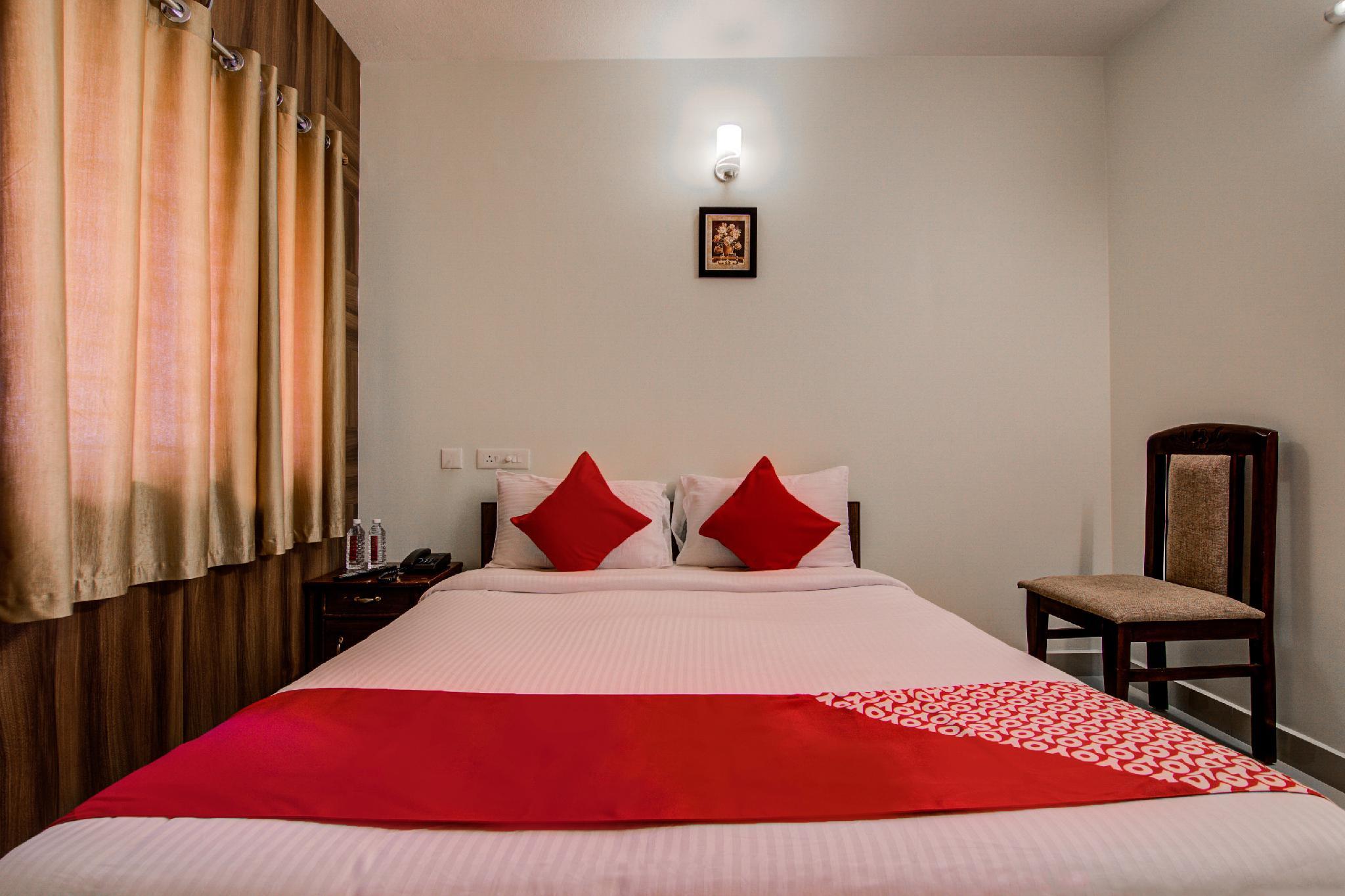 OYO Flagship 6339 Anna Nagar Located in Koyambedu, OYO Flagship 6339 Anna Nagar is a perfect starting point from which to explore Chennai. The property has everything you need for a comfortable stay. Facilities like daily houseke