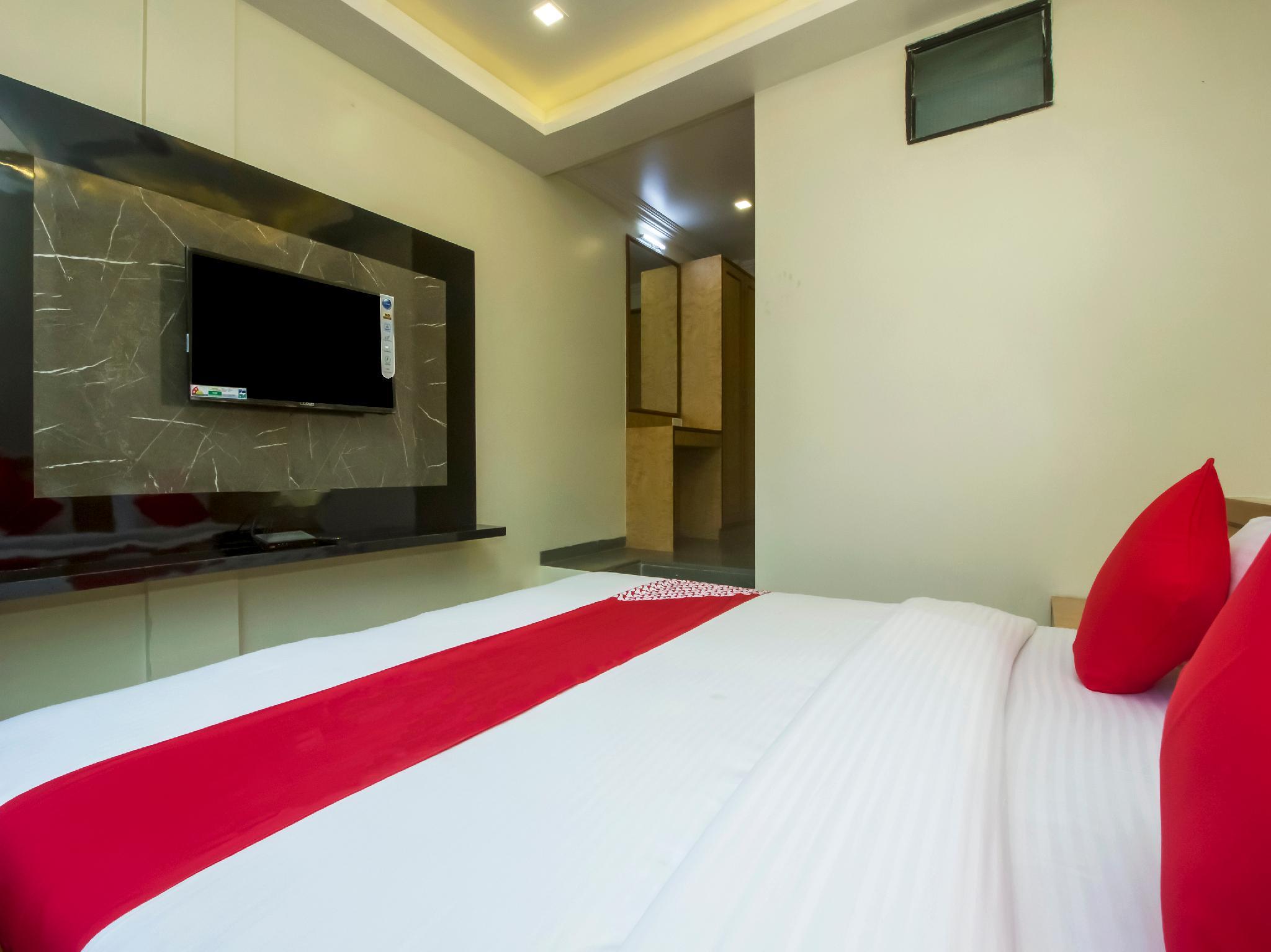 HOTEL NEW UTTAM HIRA PALACE, Nasik
