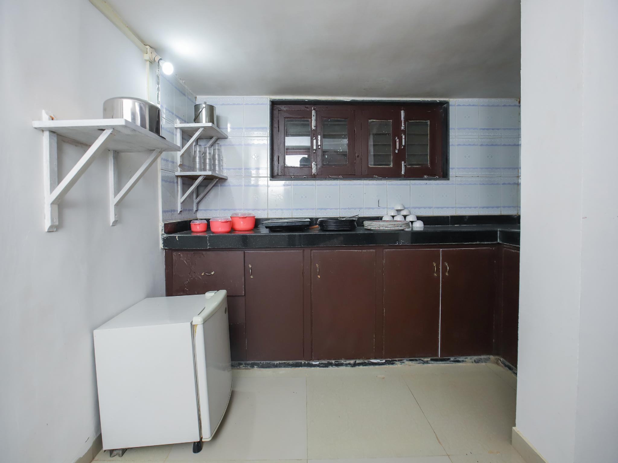 This photo about OYO 19383 Scenic Studio shared on HyHotel.com