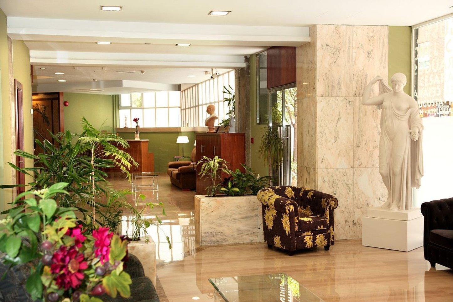 Cesaraugusta Hotel Set in a prime location of Zaragoza, Cesaraugusta Hotel puts everything the city has to offer just outside your doorstep. The hotel offers a wide range of amenities and perks to ensure you have a grea