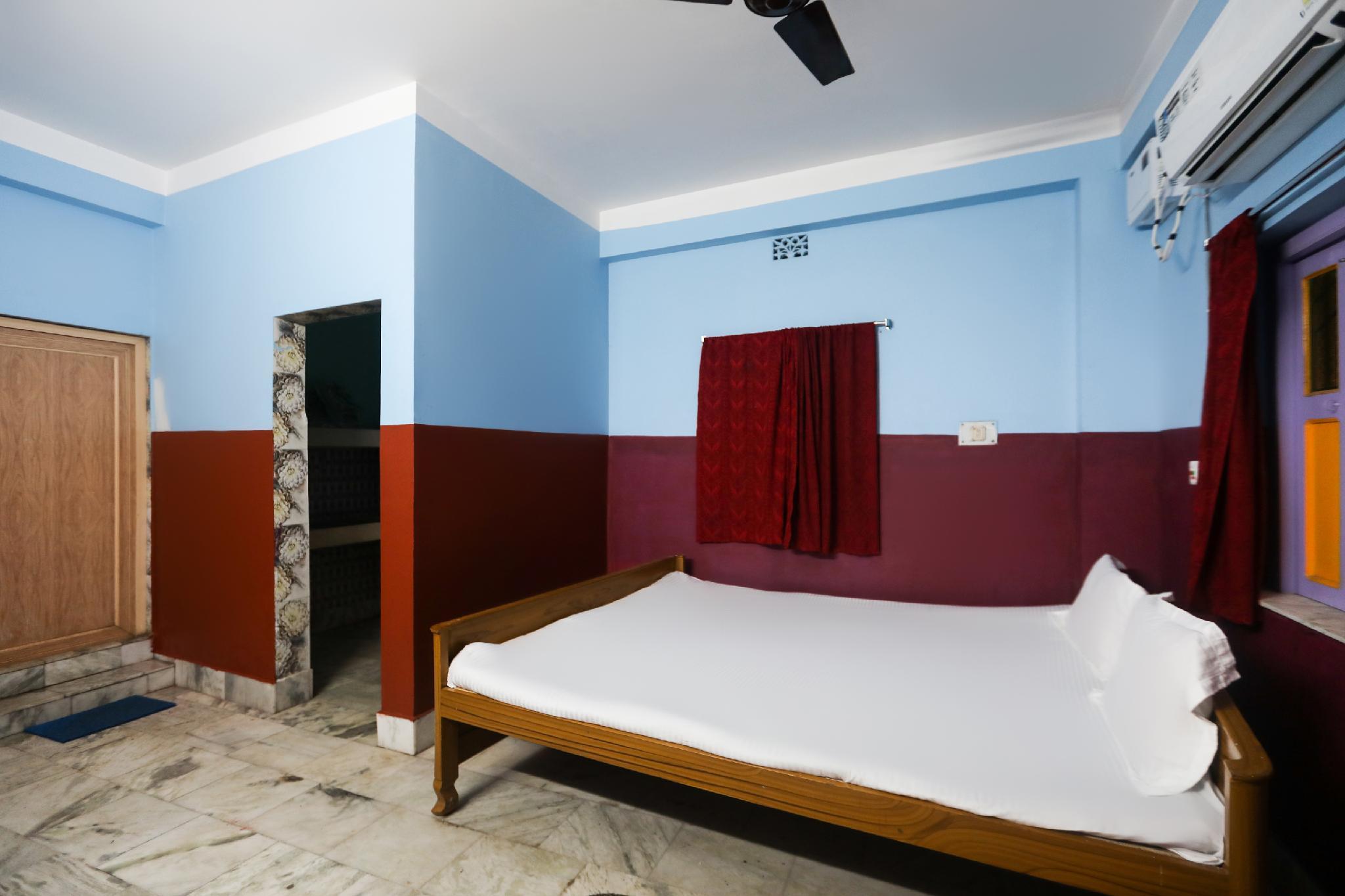 This photo about SPOT ON 36056 joy shri krishn chaitanya hotel shared on HyHotel.com