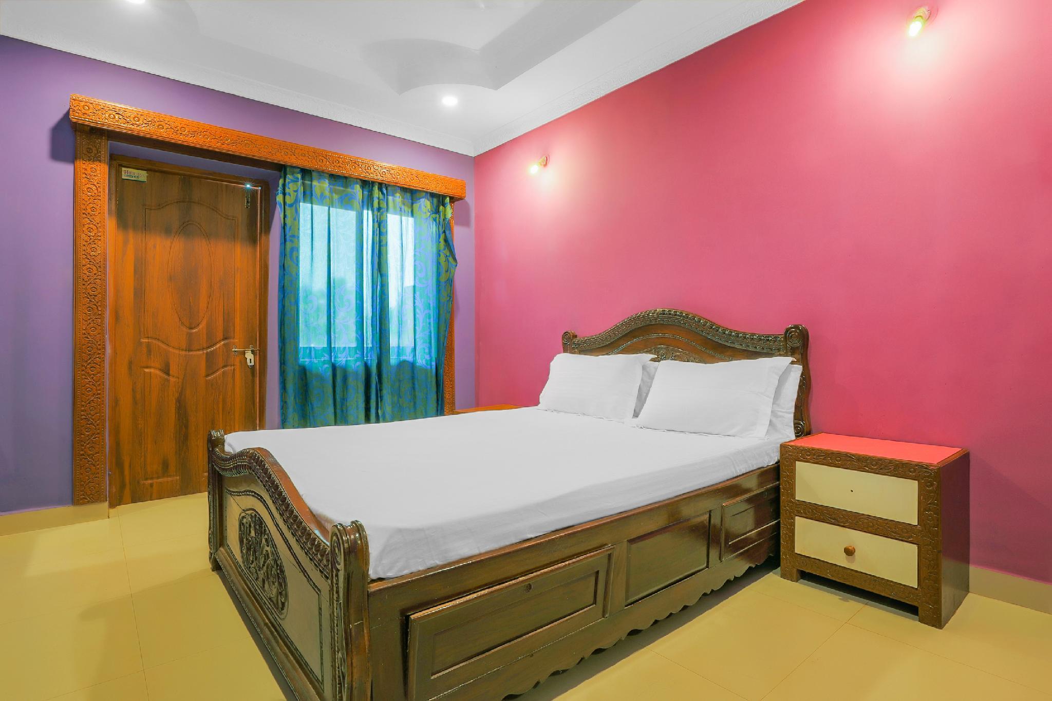 This photo about SPOT ON 38721 Hotel Mir Palace shared on HyHotel.com