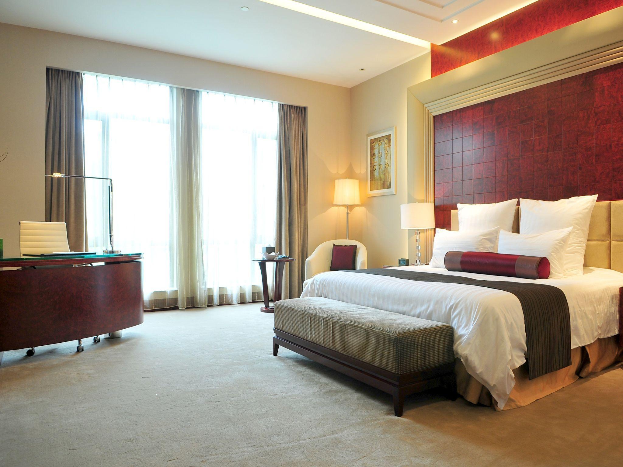 Xijiao State Guest Hotel Xijiao State Guest Hotel is a popular choice amongst travelers in Shanghai, whether exploring or just passing through. Featuring a complete list of amenities, guests will find their stay at the proper