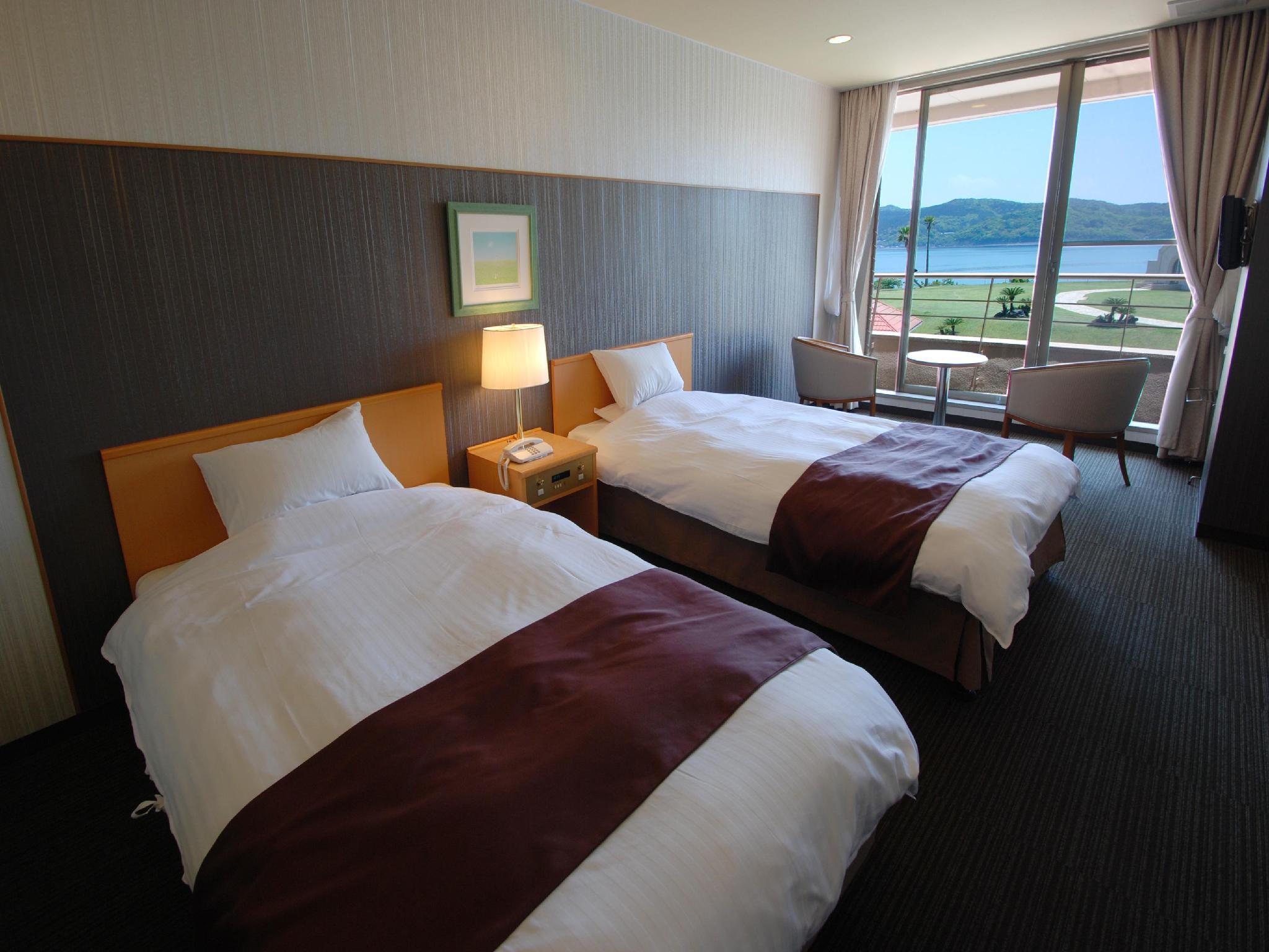 Hotel Alegria Gardens Amakusa Set in a prime location of Kumamoto, Hotel Alegria Gardens Amakusa puts everything the city has to offer just outside your doorstep. Featuring a complete list of amenities, guests will find their stay