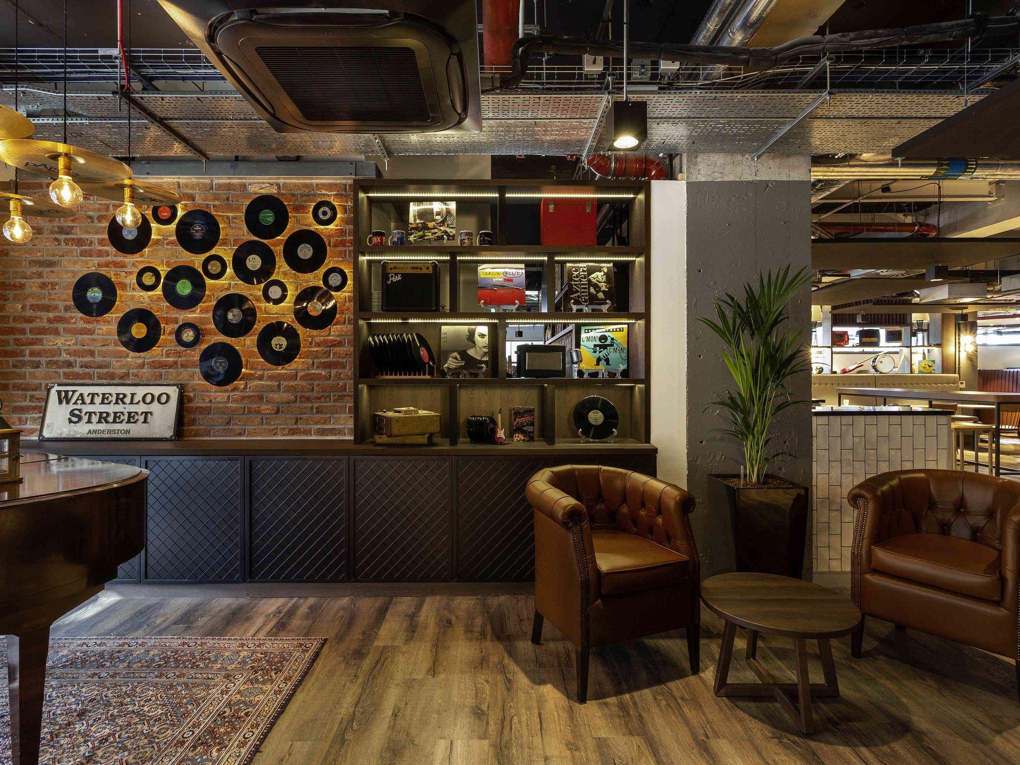 This photo about ibis Styles Glasgow Centre West shared on HyHotel.com