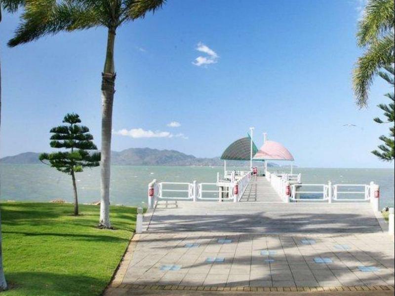 Townsville Seaside Apartments Townsville Seaside Apartments is perfectly located for both business and leisure guests in Townsville. Offering a variety of facilities and services, the hotel provides all you need for a good nights