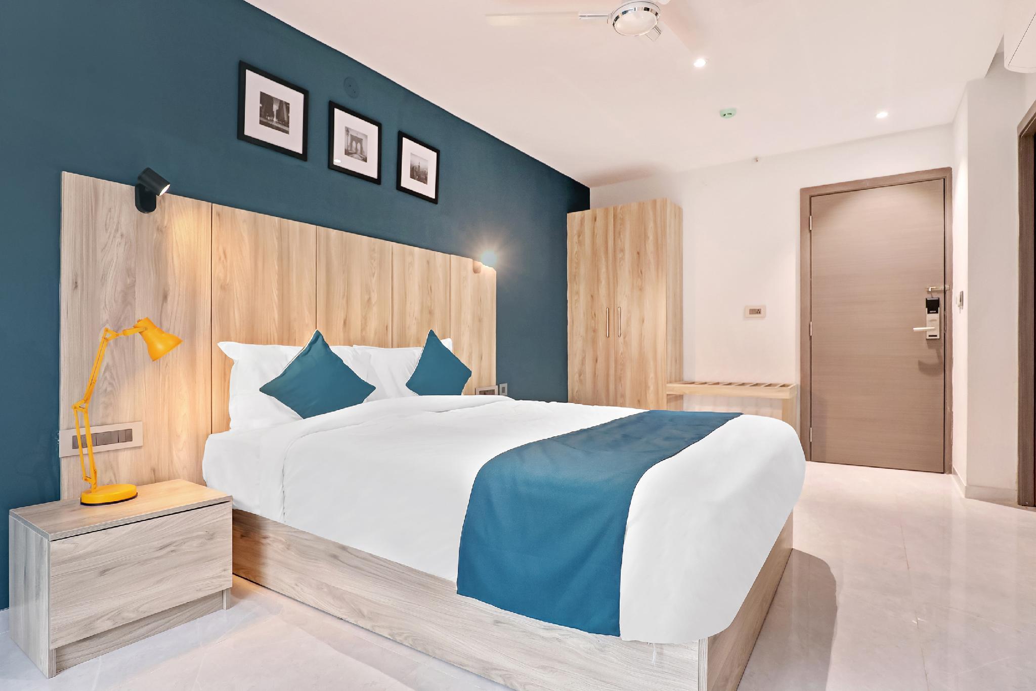 This photo about SilverKey Executive Stays 35627 Galexia Hotel And Resorts shared on HyHotel.com