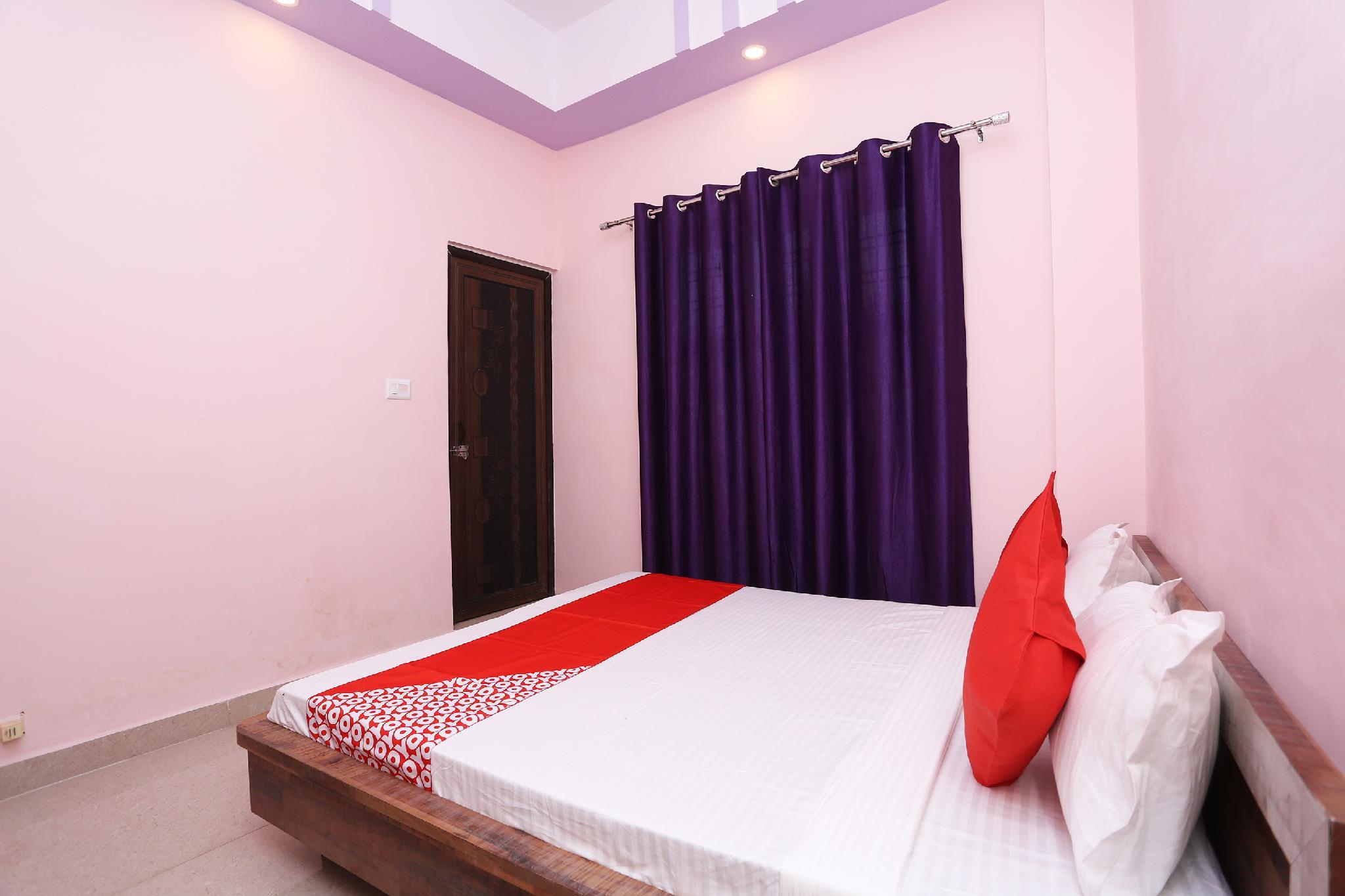 This photo about OYO 39828 Hotel Aradhya Gange Residency shared on HyHotel.com