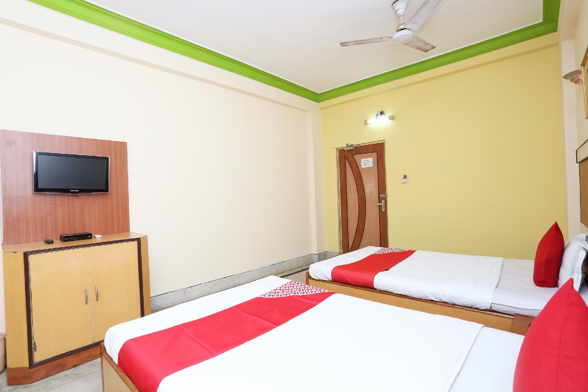 This photo about OYO 40479 Hotel Sree Residency shared on HyHotel.com
