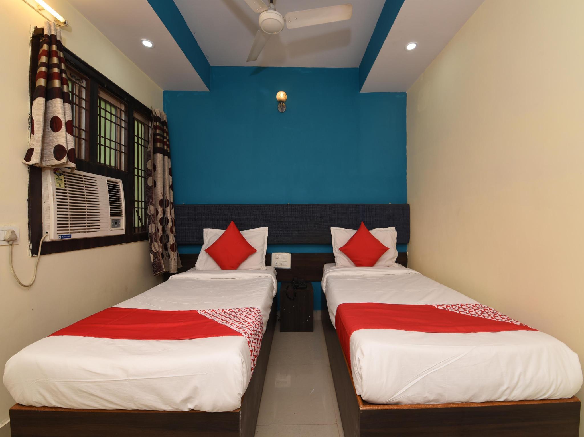 This photo about OYO 40924 Hotel Sr Grand shared on HyHotel.com