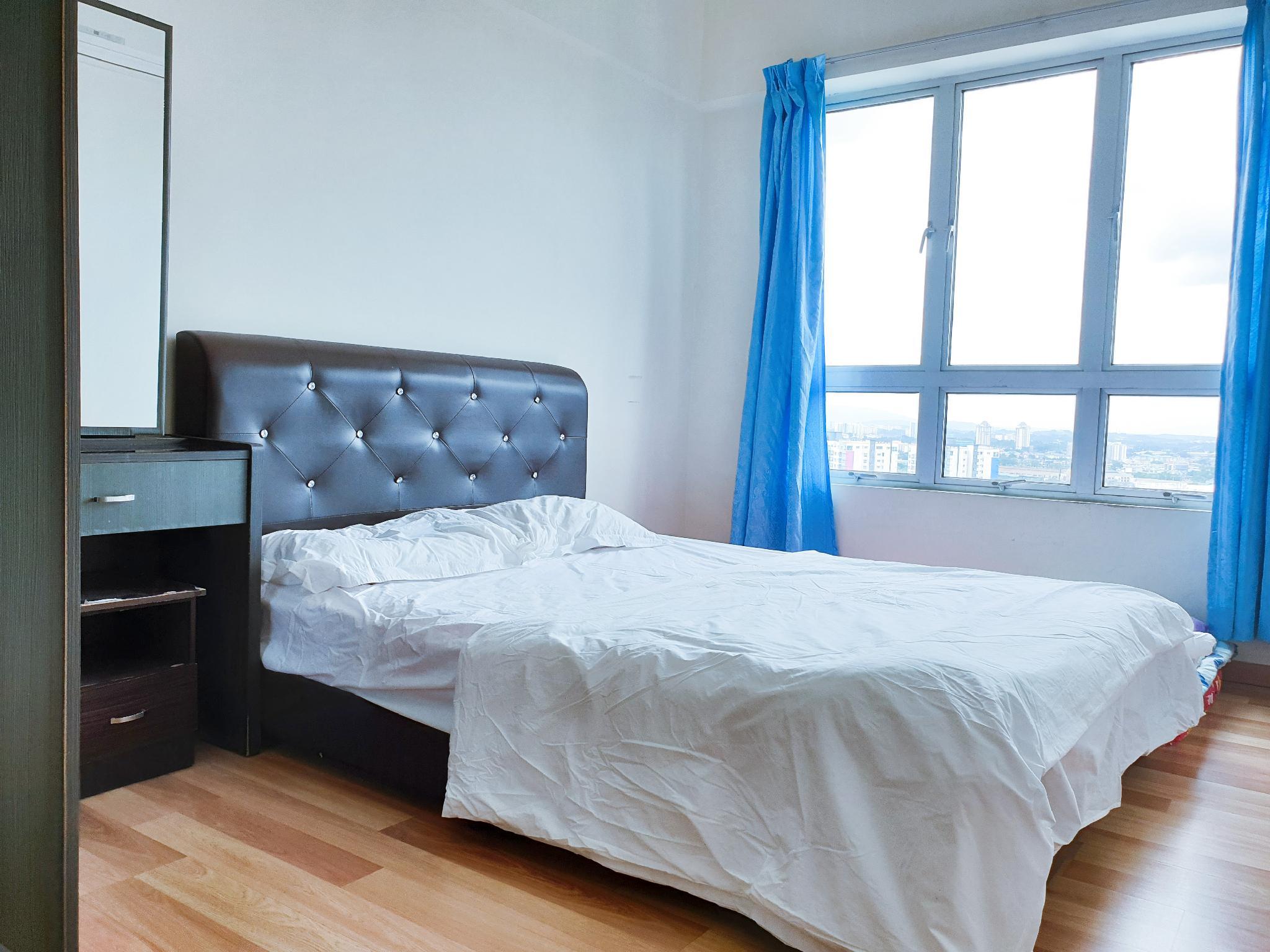 This photo about [HSGroup] Zennith Suites 3 Bedroom Apartment shared on HyHotel.com