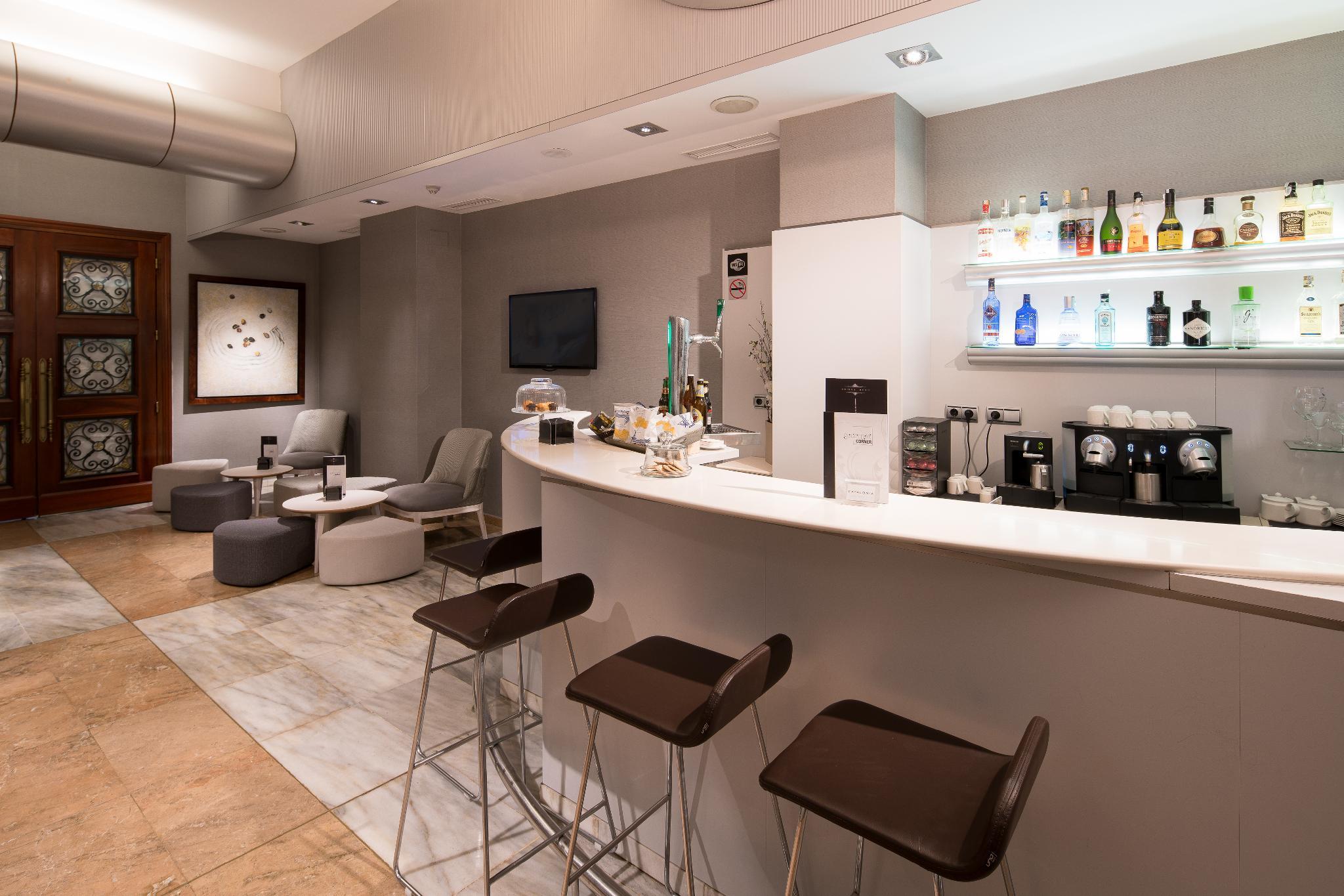 Catalonia La Pedrera Hotel The 4-star Catalonia La Pedrera Hotel offers comfort and convenience whether youre on business or holiday in Barcelona. The hotel has everything you need for a comfortable stay. Free Wi-Fi in all roo