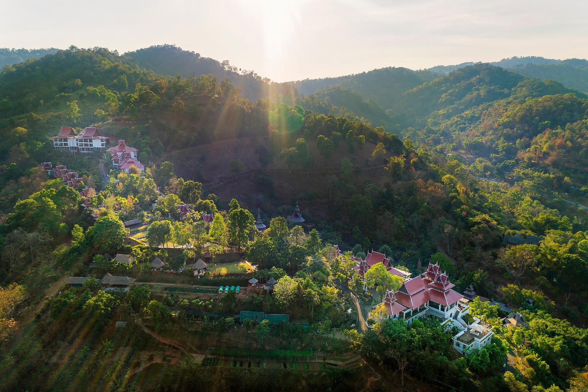 Panviman Chiangmai Spa Resort Stop at Panviman Chiangmai Spa Resort to discover the wonders of Chiang Mai. The hotel has everything you need for a comfortable stay. Free Wi-Fi in all rooms, 24-hour front desk, luggage storage, Wi-