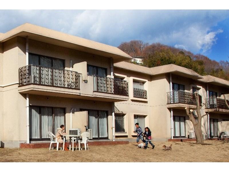 This photo about Izu Ippekiko Lakeside Terrace shared on HyHotel.com
