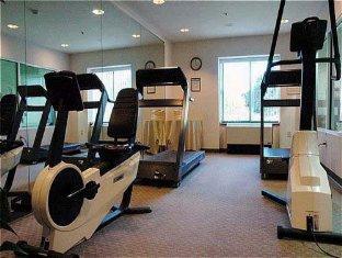 Holiday Inn Express Hotel & Suites Warwick-Providence Airport - Gallery image 3