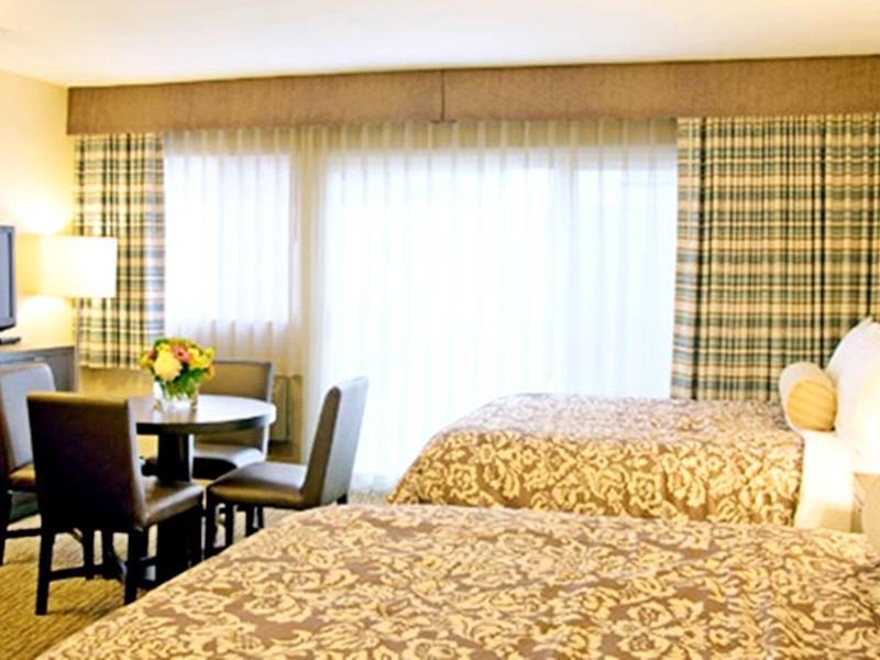 Royal Palace Westwood Hotel Set in a prime location of Los Angeles (CA), Royal Palace Westwood Hotel puts everything the city has to offer just outside your doorstep. The hotel has everything you need for a comfortable stay. Ser