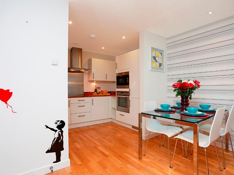 Deluxe Tower Bridge Apartment