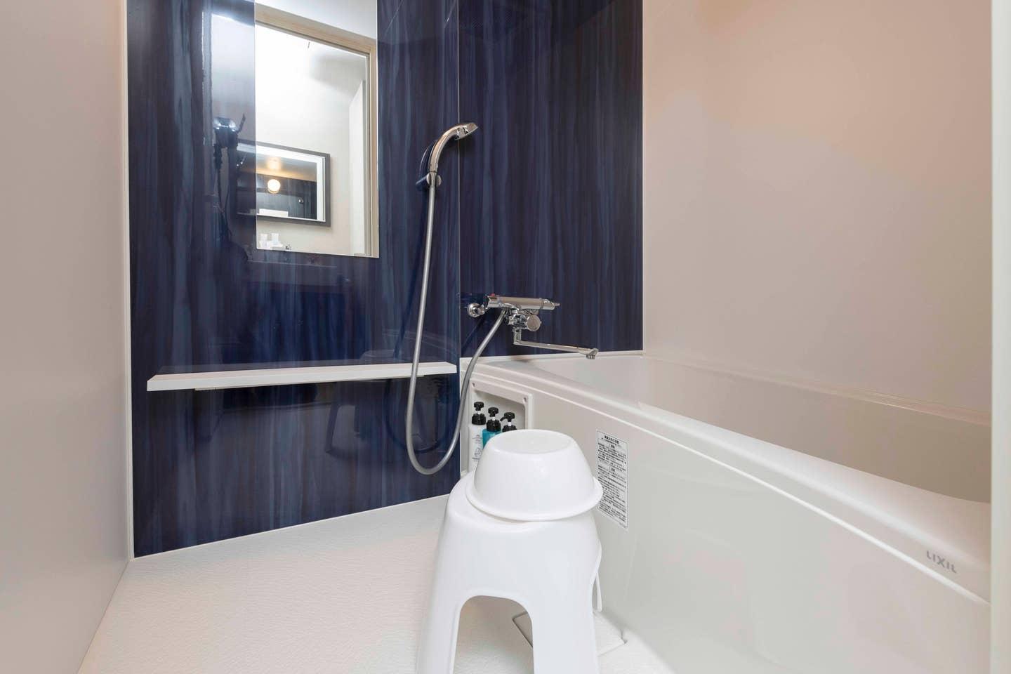 This photo about Elegance Apt 10Bedroom10Bathroom on 2nd&3rd FL shared on HyHotel.com