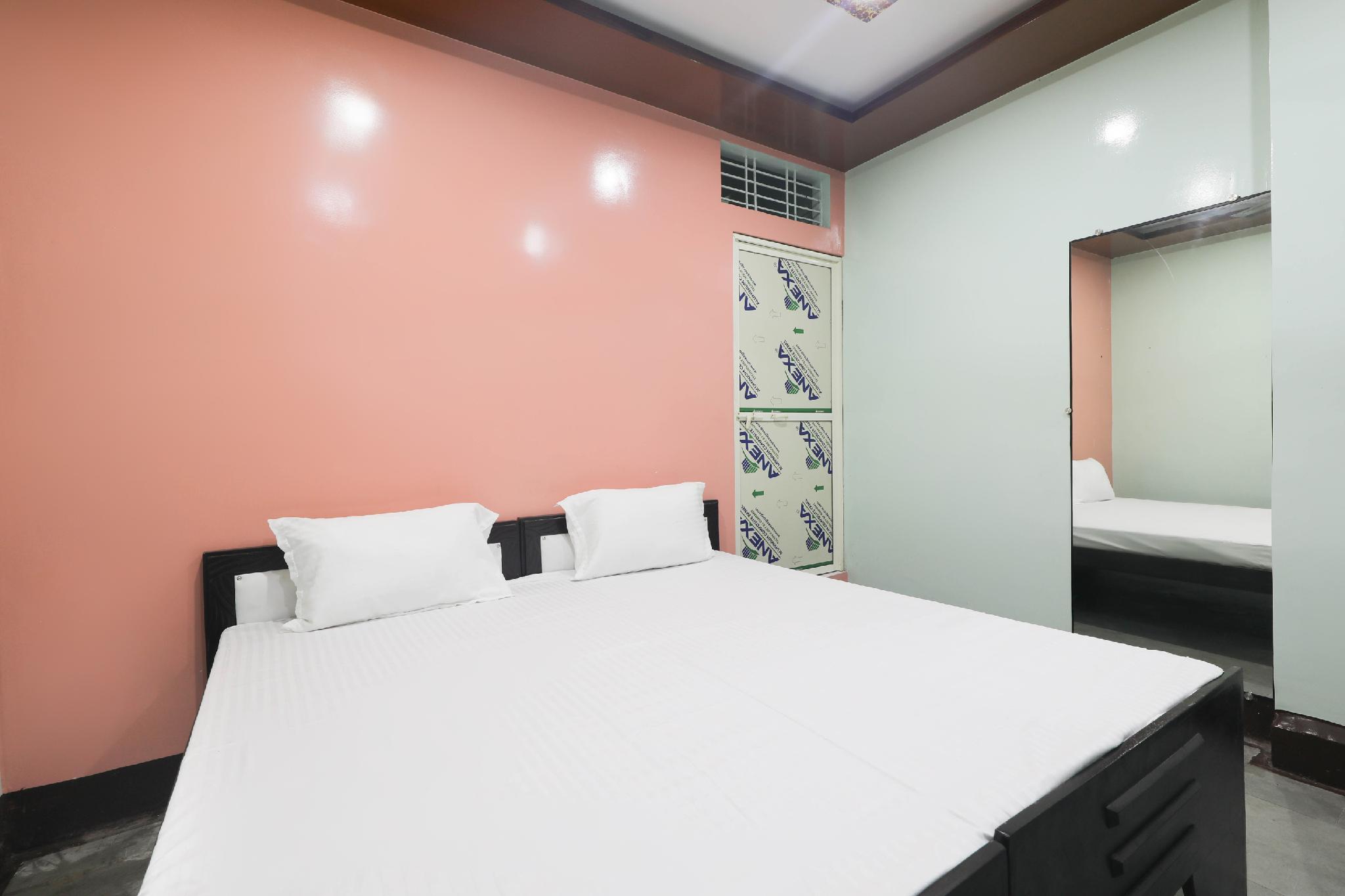 This photo about SPOT ON 48810 Hotel Sunshine shared on HyHotel.com