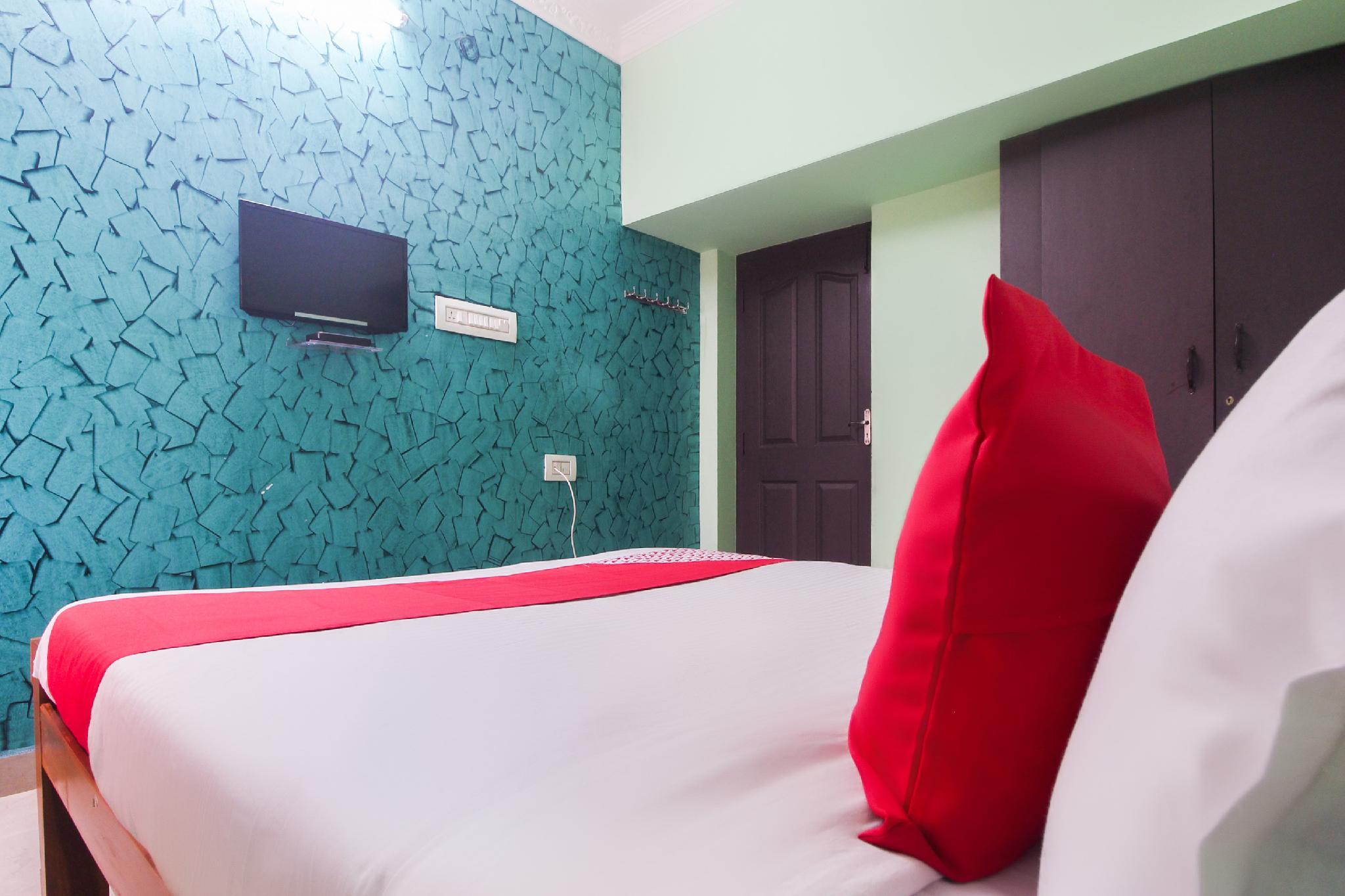 This photo about OYO 48626 Sd Temple House (Villa) shared on HyHotel.com