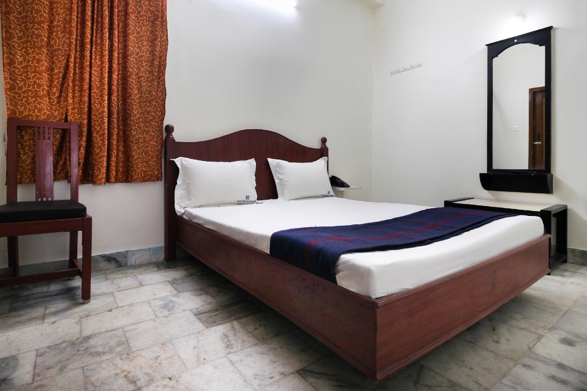 This photo about SPOT ON 48157 Hotel Ganesh shared on HyHotel.com
