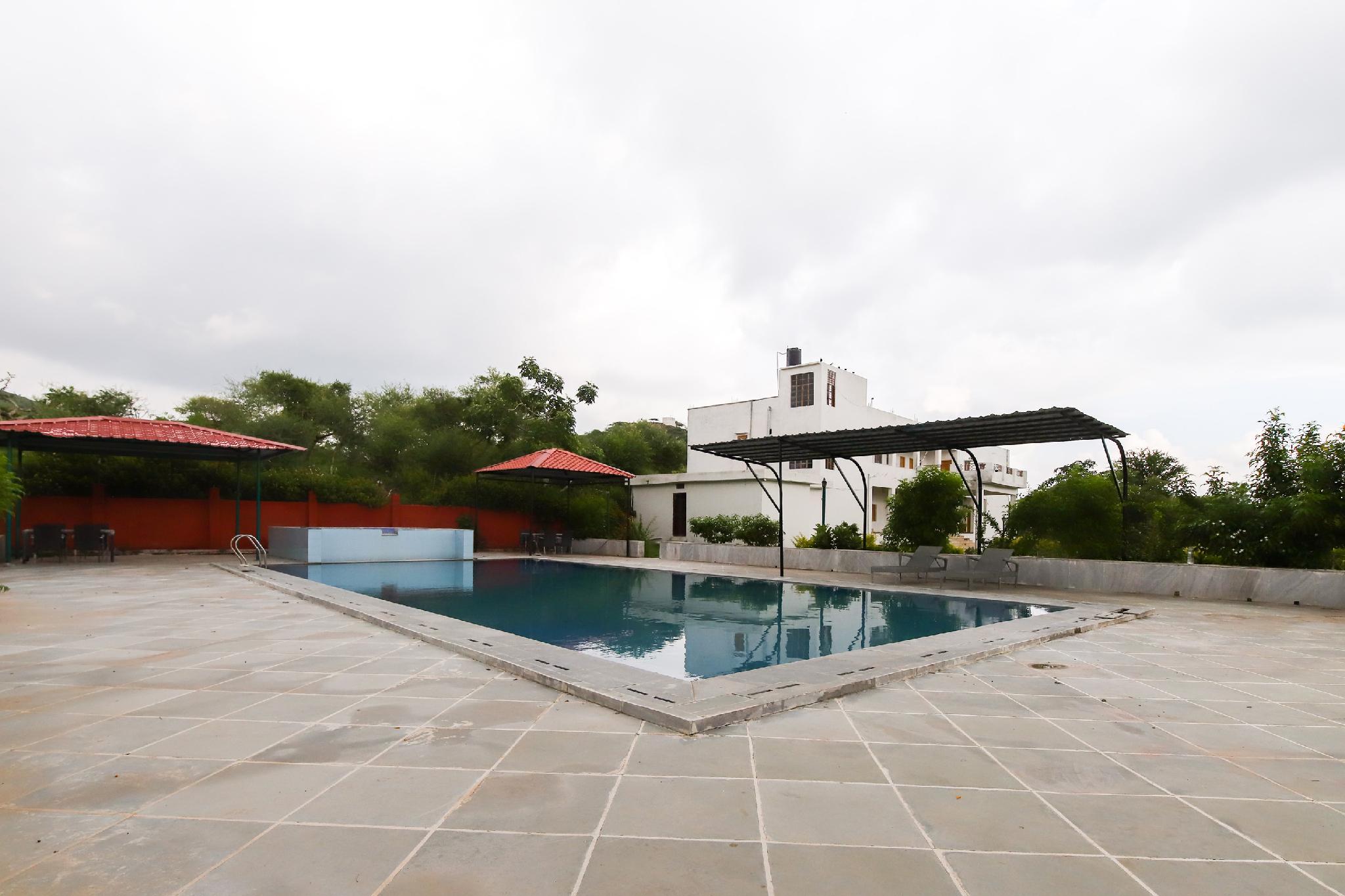 This photo about OYO 47077 Royal Garden Resort By Rudrakshi shared on HyHotel.com