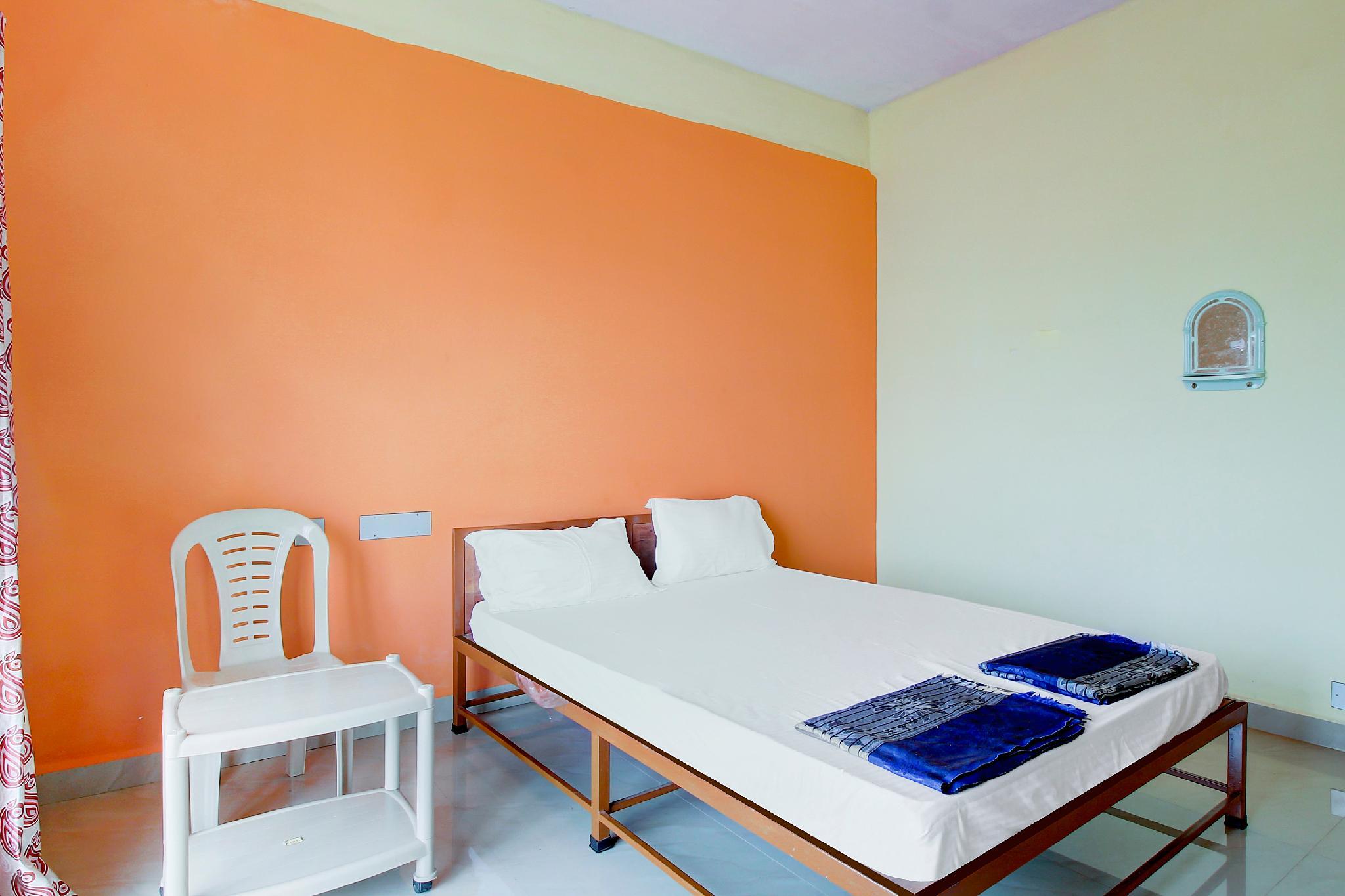 This photo about SPOT ON 60922 Hotel Ratnaprabha shared on HyHotel.com