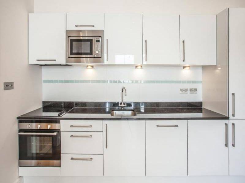 This photo about Apple Apartments Kensington Gardens shared on HyHotel.com