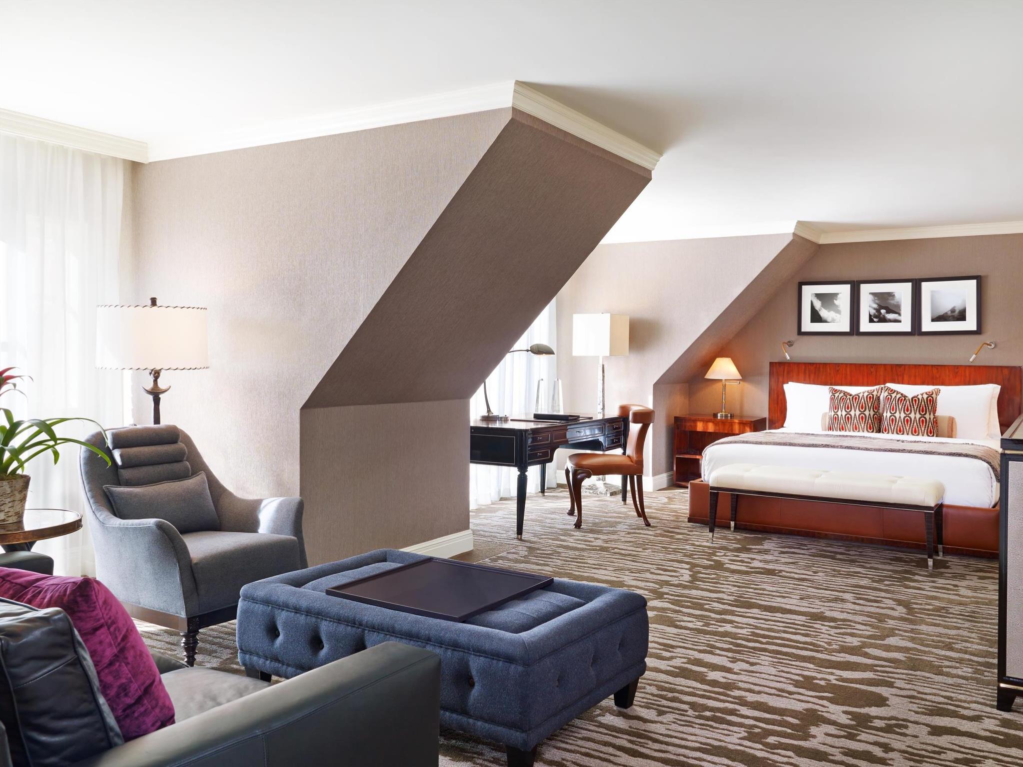 The St. Regis Aspen Resort Ideally located in the prime touristic area of Aspen, The St. Regis Aspen Resort promises a relaxing and wonderful visit. Offering a variety of facilities and services, the hotel provides all you need