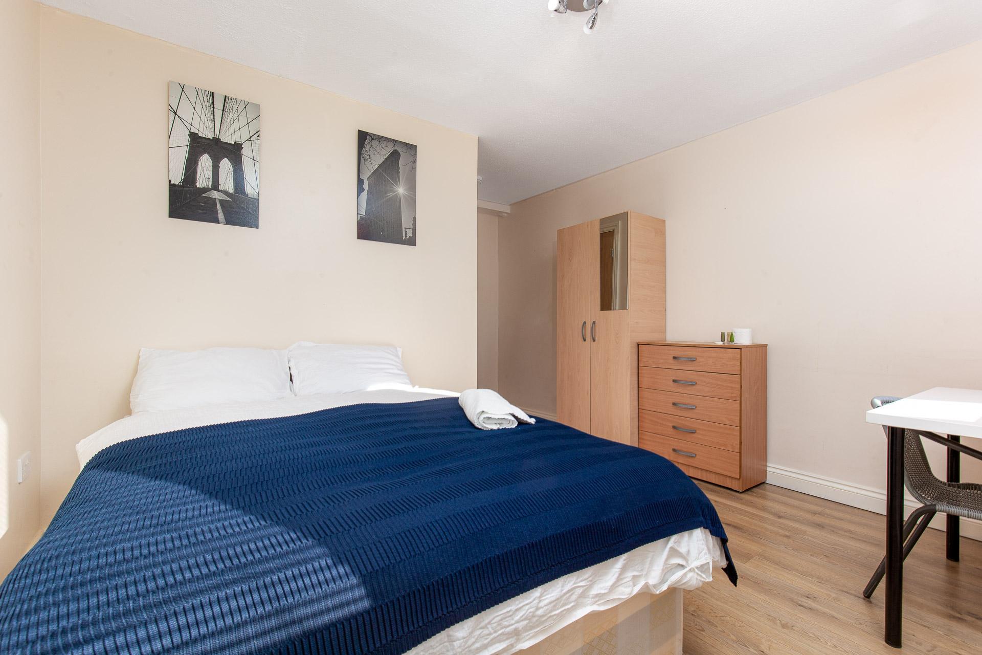 This photo about SALTWELL STREET - DELUXE GUEST ROOM 4 shared on HyHotel.com