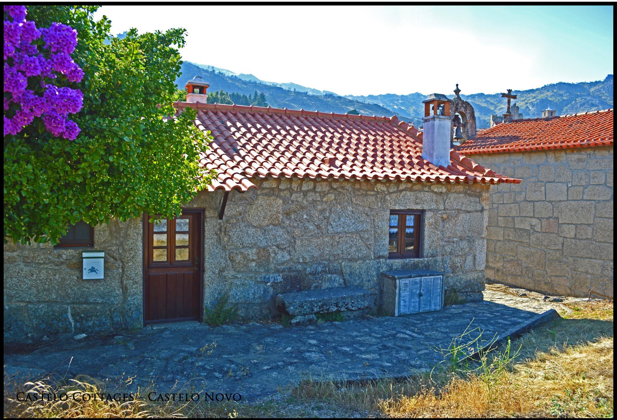 This photo about Castelo Cottages shared on HyHotel.com