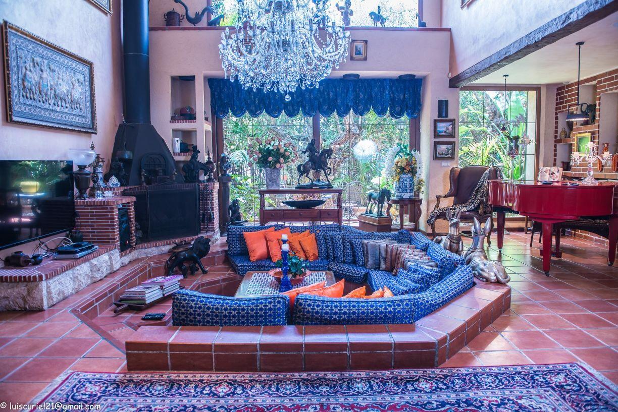 This photo about Megic Villa de Caesareand  shared on HyHotel.com